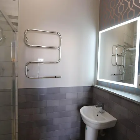 The Willow - 17 Bristol