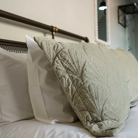 The Willow - 17 Apartman *