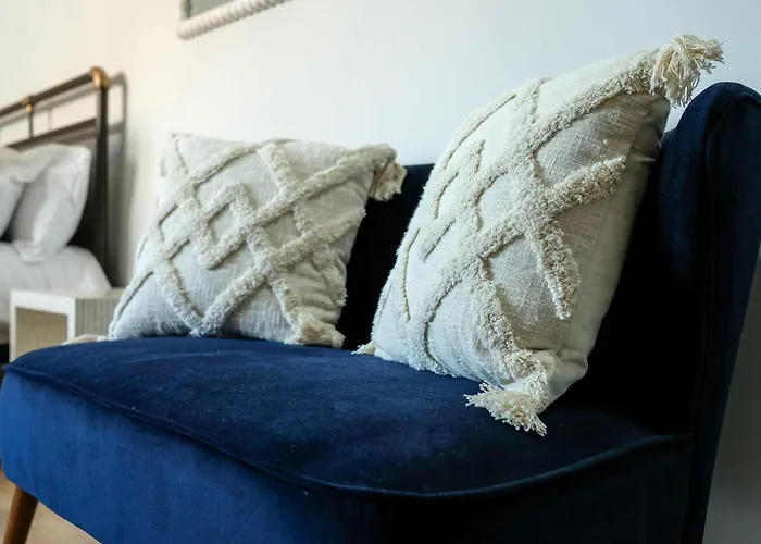 The Willow - 17 * Bristol